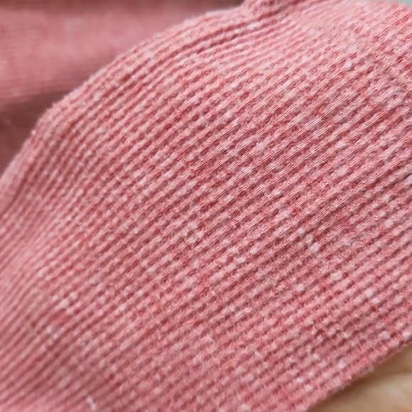 SOLD Free People We the Free pink long sleeve thermal top large - Picture 4 of 5